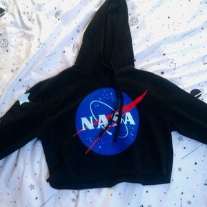 Cropped hoodie
